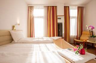 Отель Hotel Dana 2 Сату-Маре Двухместный номер с 1 кроватью-1